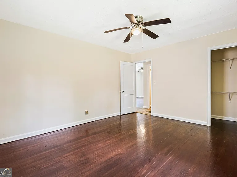 4150 Hanes Dr — Photo 14