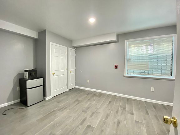 4th image of 1723 N 17th St #A