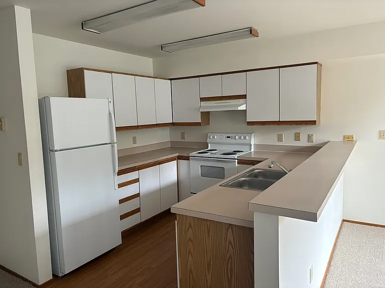 Woodway Estates — Photo 7