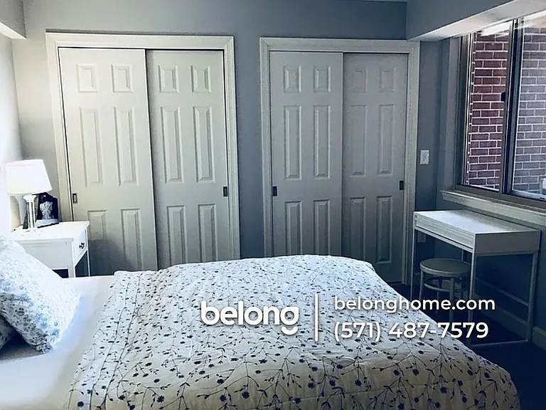 1276 N Wayne St #721 — Photo 23