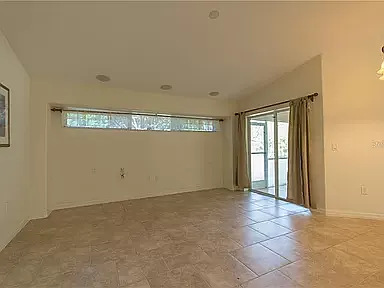 1465 Dewitt St — Photo 12