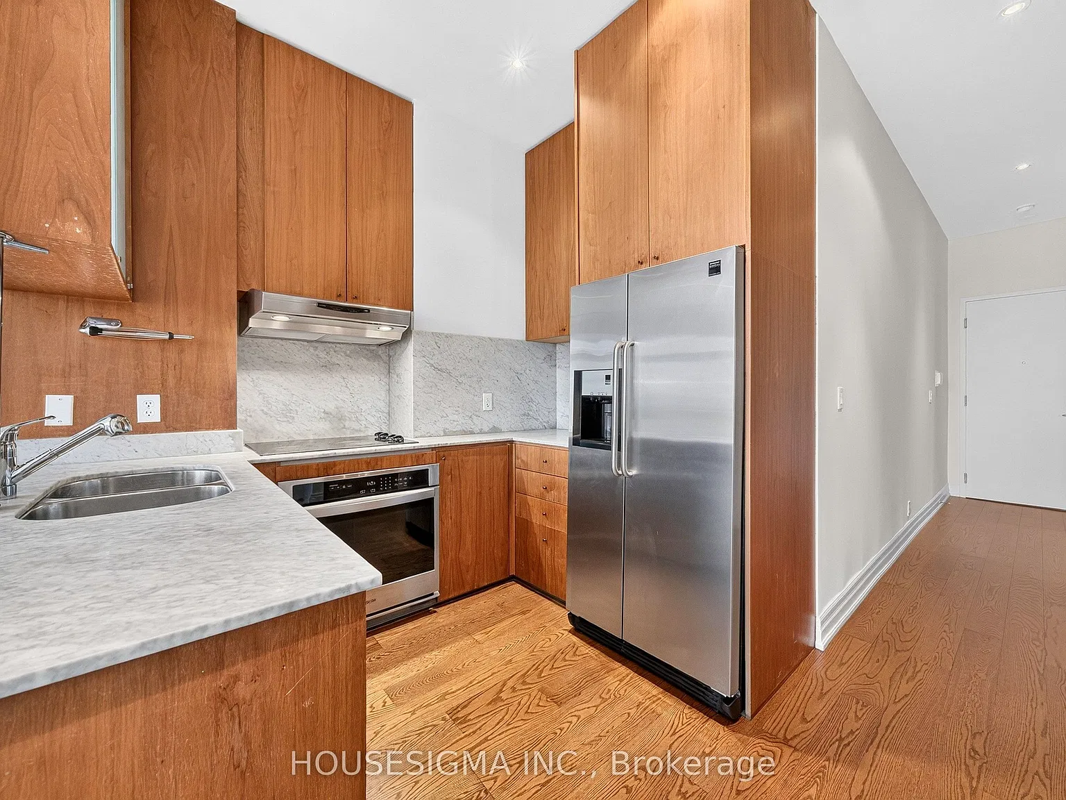 2 bed, $2,500 — Photo 4