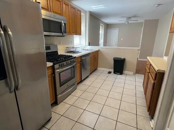 1712 N Willington St, Philadelphia, PA 19121