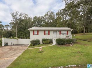 2613 Sunrise Dr, Moody, AL 35004