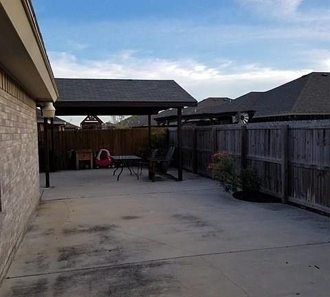 5th image of 2548 Windsor Pl