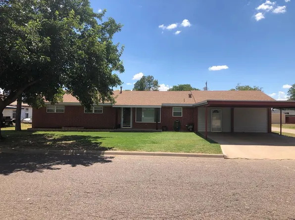 507 N Saint Joseph St, Stanton, TX 79782