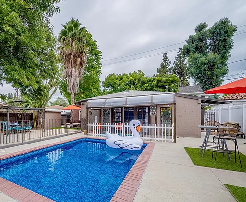 14808 Huston St Photo 1