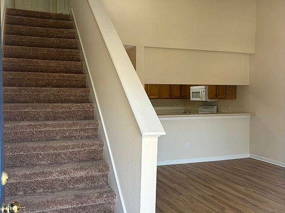 2nd image of 4434 Gearhart Rd APT 5204