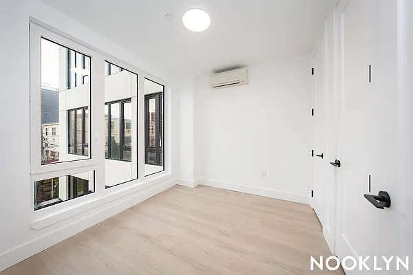 Rented by Nooklyn NYC LLC | media 26