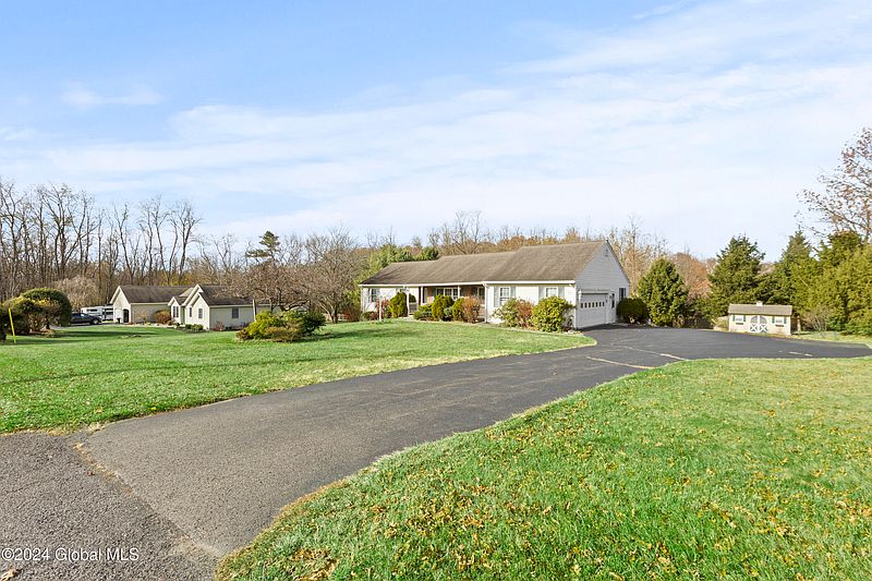 2nd image of 77 Schuurman Road