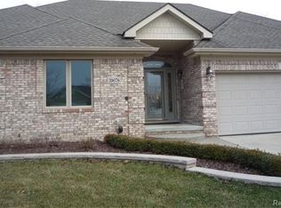 39078 Ladrone Ave, Sterling Heights, MI 48313