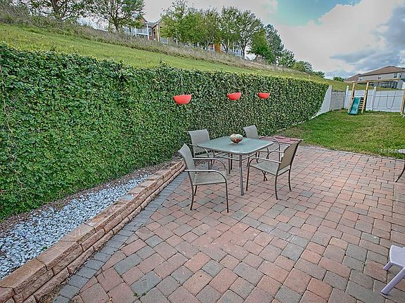4th image of 791 Lakeview Pointe Dr