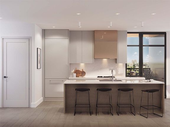 4th image of 2366 Birch St #6