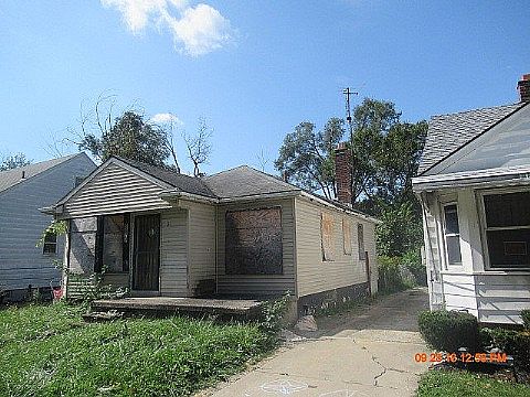 8879 Mansfield