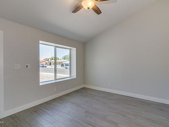 4th image of 5702 N 68th Ave
