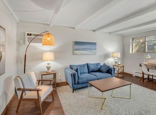 Cooper, Minneapolis, MN 55406