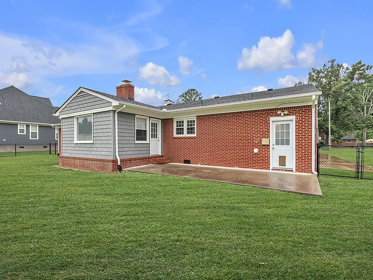525 Dove Dr — Photo 33