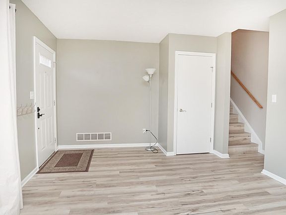 5th image of 6175 Lindsey Ct
