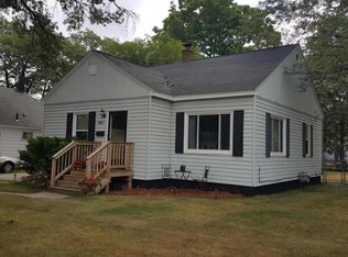 2063 Letart Ave, Muskegon, MI 49441