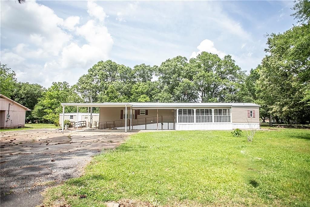 1525 Holley St, Pine Prairie, LA 70576 | MLS #2445747 | Zillow