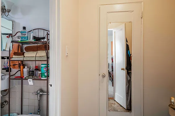 Sold by Keller Williams Realty Landmark | media 13