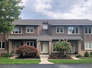 10262 Ford Rd, Perrysburg, OH 43551