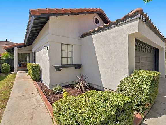 3rd image of 6332 Mount Wellington Ct