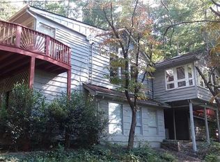 225 Patton Hill Rd, Swannanoa, NC 28778