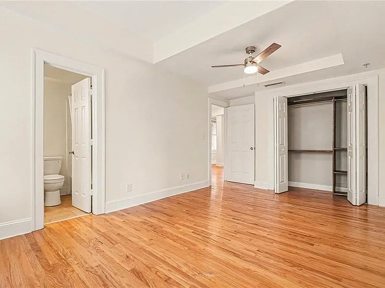2855 Peachtree Rd NE #201 — Photo 14