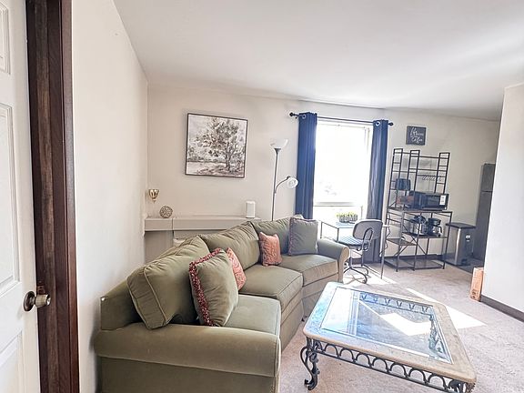 2nd image of 3520 Washington Ave #304