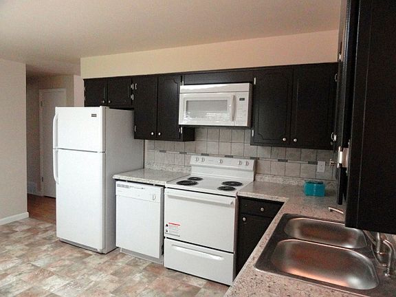 5th image of 4303 W Roanoke Pl