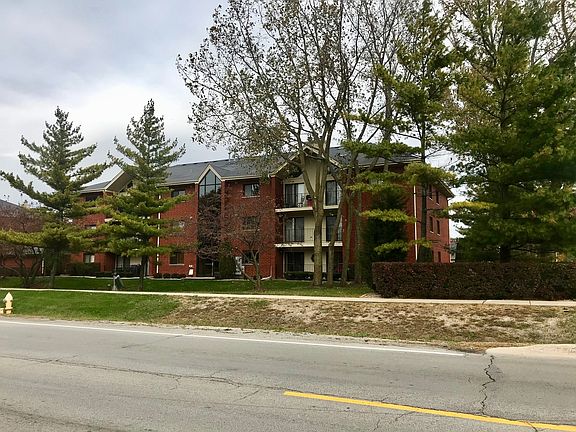 3rd image of 6601 Martin France Cir APT 3C
