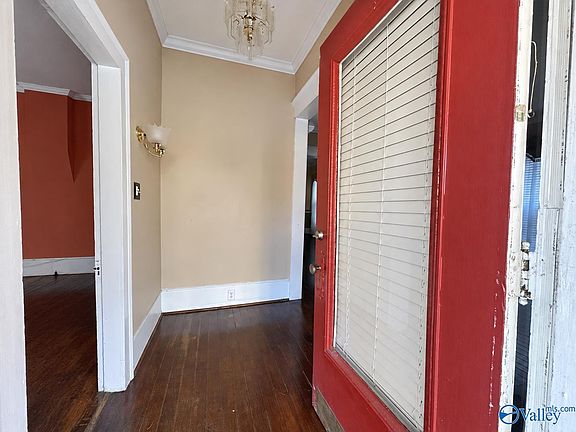 3rd image of 417 Lafayette St NE