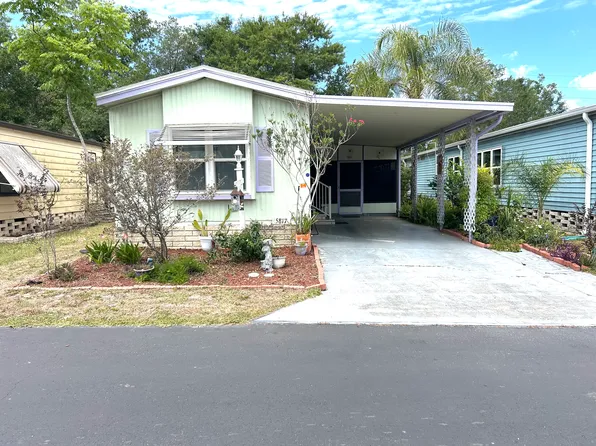 5817 Windtree Dr, Zephyrhills, FL 33541