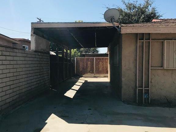 2nd image of 84691 Bagdad Ave