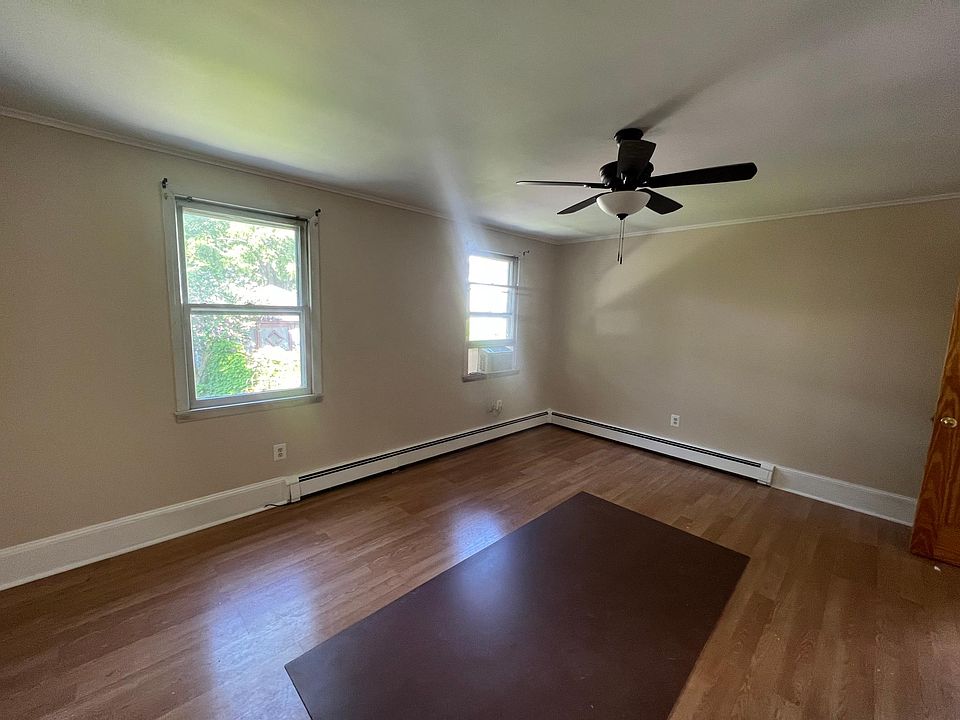 2nd image of 25 Lafayette Ave #1