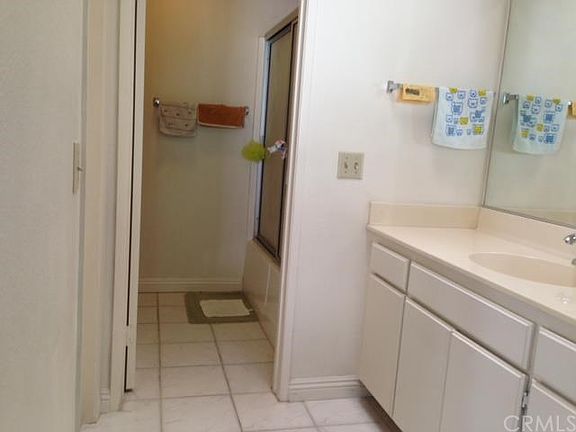 2nd image of 500 Saxon Ave Unit N