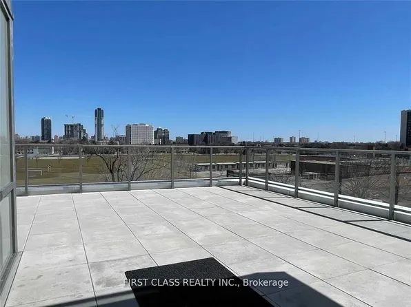 32 Forest Manor Rd, Toronto, ON