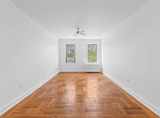 48-23 42nd St #5F, Sunnyside, NY 11104