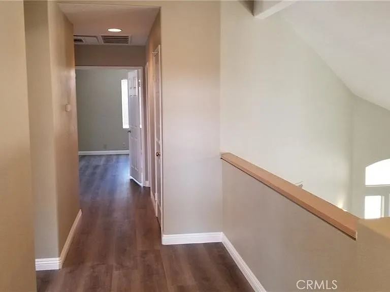 424 Dylan Dr — Photo 14