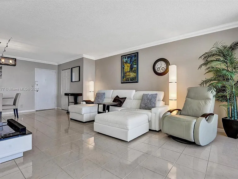 3180 S Ocean Dr #1504 — Photo 26