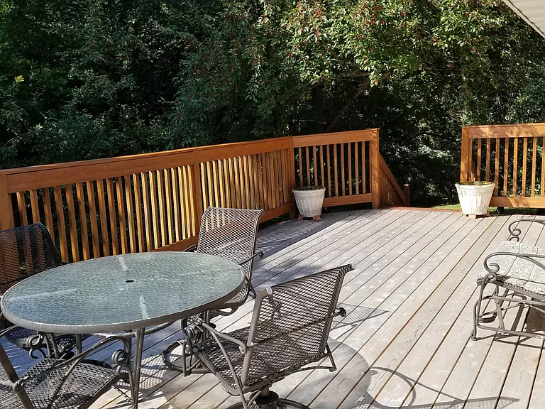 1500 Circle Dr — Photo 3