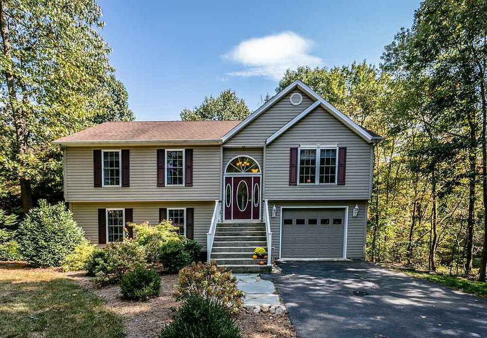 1st image of 297 Alleghany Dr