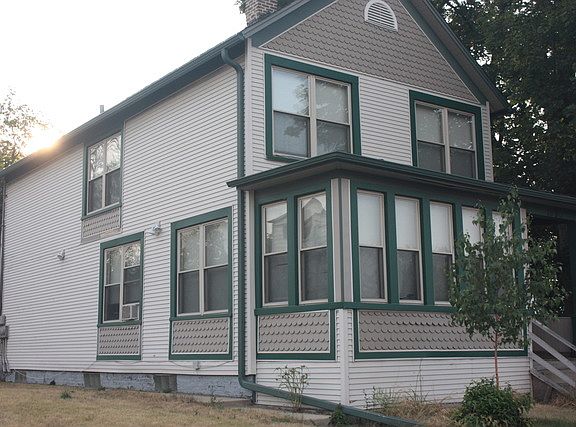 2nd image of 1926 Asbury Ave