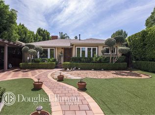 15748 Hartsook St, Encino, CA 91436