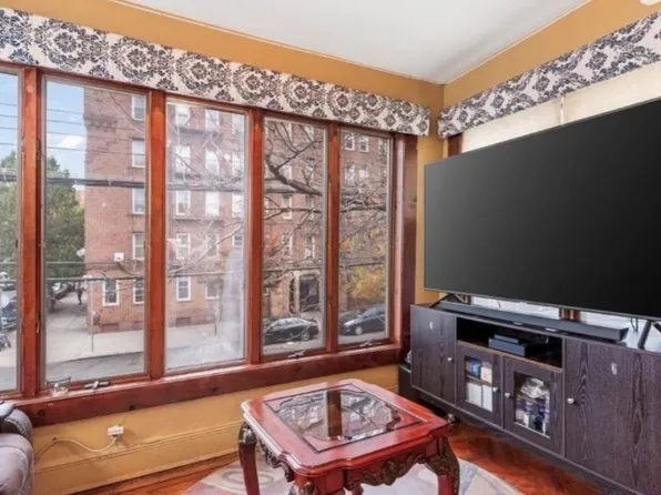 3402 Avenue J image 7 of 24