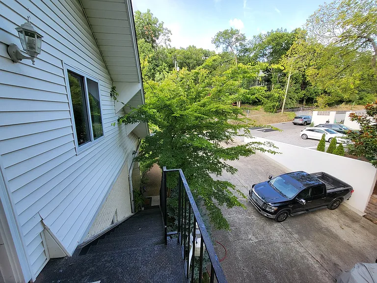Acklen Ave — Photo 13