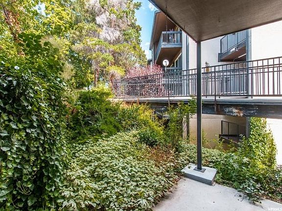 3rd image of 4973 S Eastridge Ln APT 179