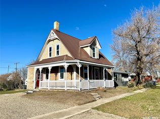 315 3rd Street, Frobisher, SK S0C 0Y0