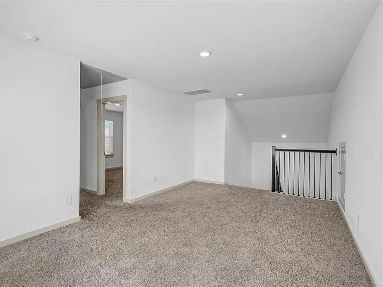 29847 Reagans Ranch Dr — Photo 23